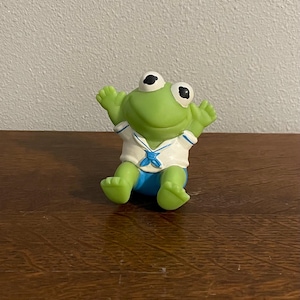 1989 Remco Baby Muppet Babies Kermit the Frog Squeeze Pal