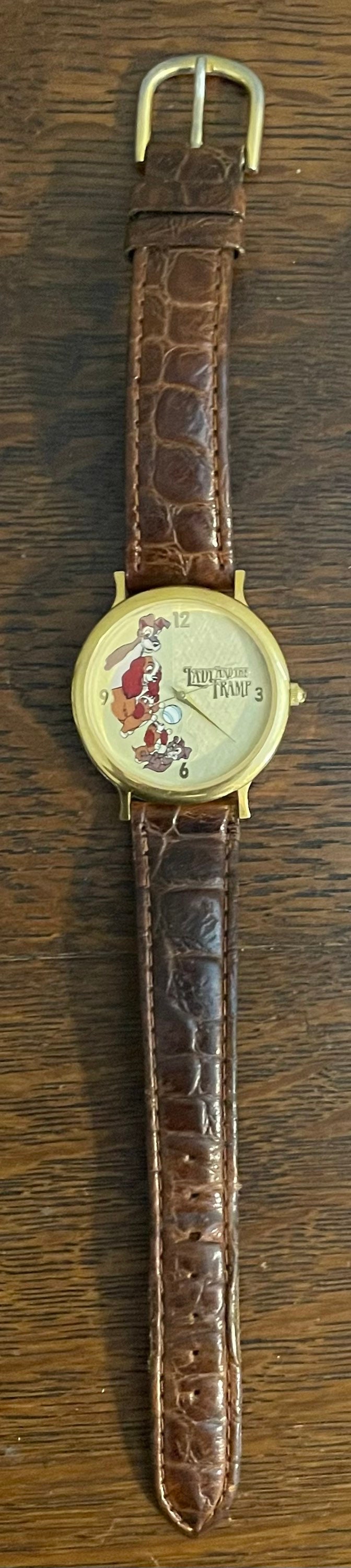 腕時計 海外 ディズニーランド 1995 レア＆ビンテージ】ディズニーストア 1995年 ドナルドダック