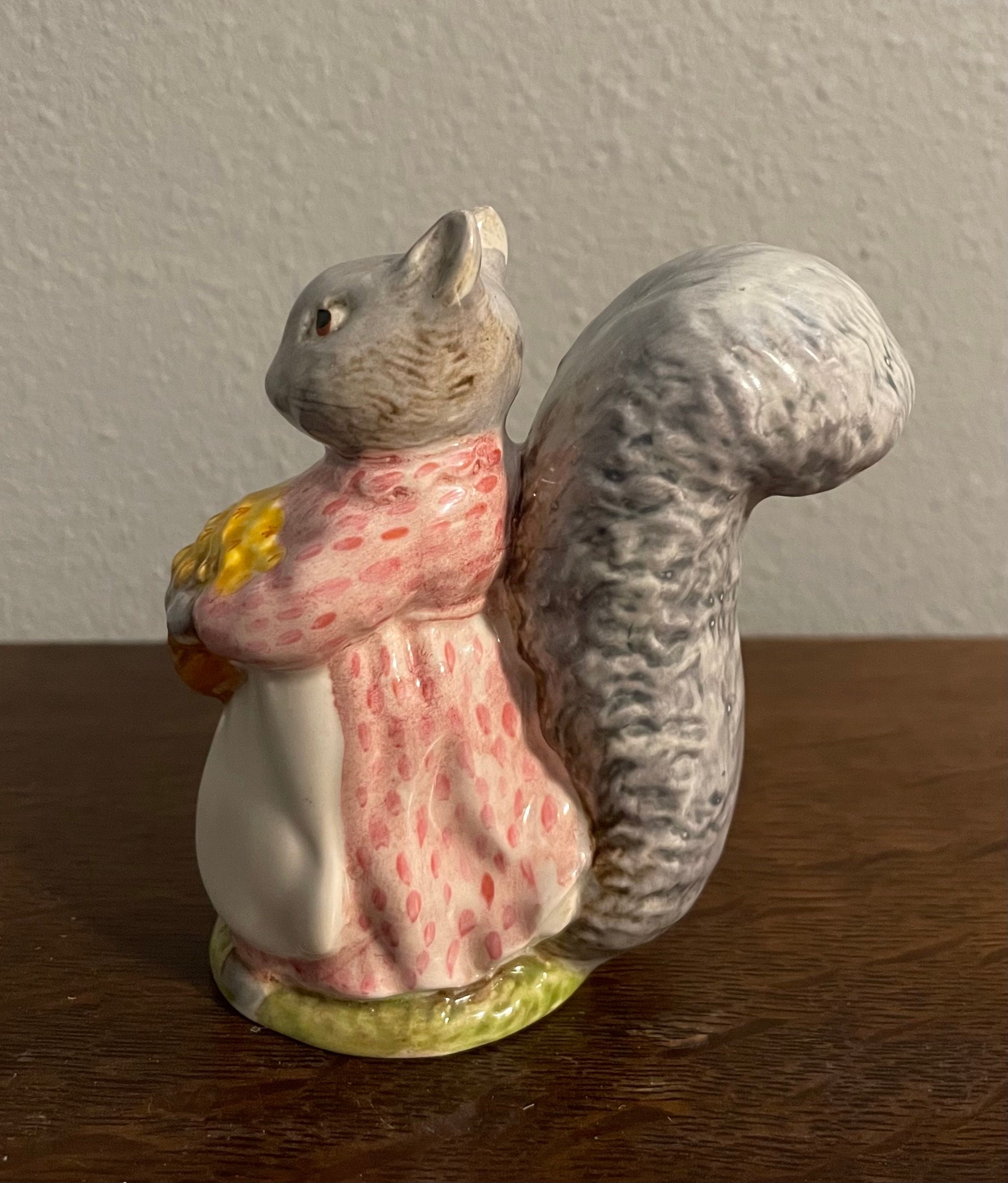 BESWICK ENGLAND Goody Tiptoes 陶器オブジェ Goody Tiptoes- Bp2a Beatrix Potter Figurine, F. Warne & Co