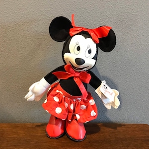 1993 Limited Edition Reproduction of Original Gund Minnie Mouse Doll- Vintage Disneyana Convention Exclusive Gund Stuffed Minnie Mouse