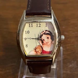 Limited Edition The Walt Disney Company Exclusive Schneewittchen und die sieben Zwerge Uhr - Vintage Limited Edition Schneewittchen Uhr