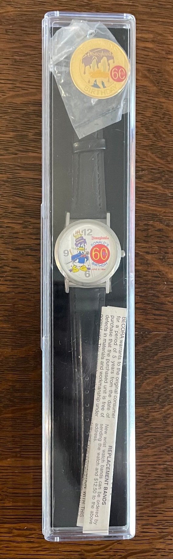 ドナルドダック birthday Watch 世界に1995個しかない。 ドナルドダック birthday Watch 世界に1995個しかない。 - メルカリ