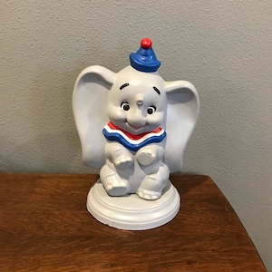 1960&#39;s Walt Disney Productions Dumbo Bank- Vintage Large Ceramic Dumbo Bank