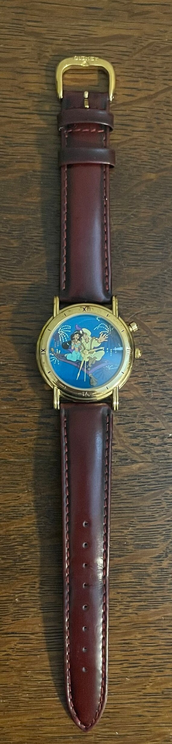 1990's Disney Watch Collectors Club V Light Up Aladdi… Gem
