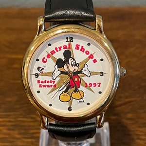 1997 Disney Central Shops Safety Award Watch- Vintage Unisex Mickey Mouse Disney Central Shops Cast Member Watch