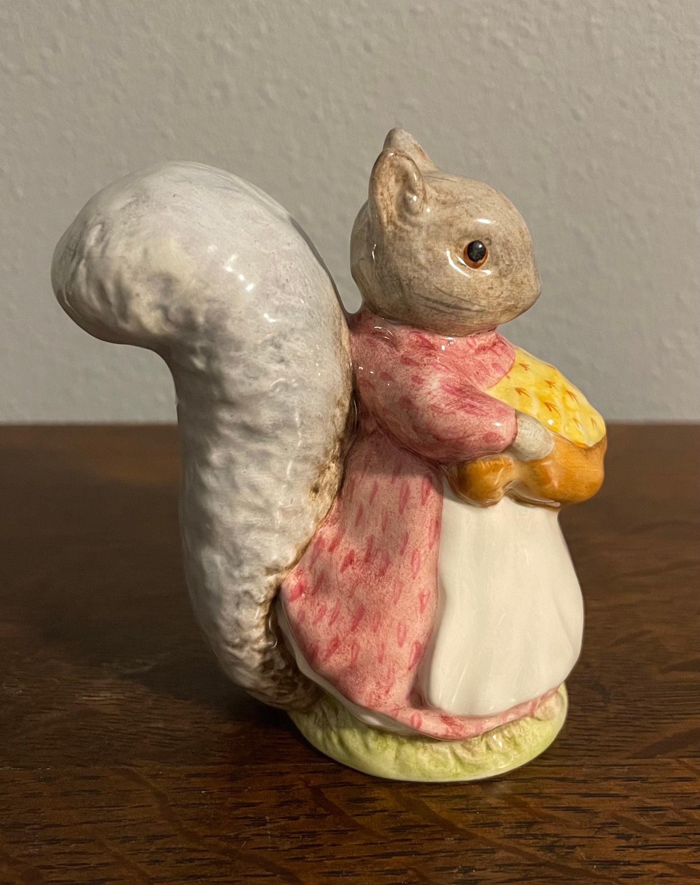 BESWICK ENGLAND Goody Tiptoes 陶器オブジェ Goody Tiptoes- Bp3a Beatrix Potter Figurine- Beswick