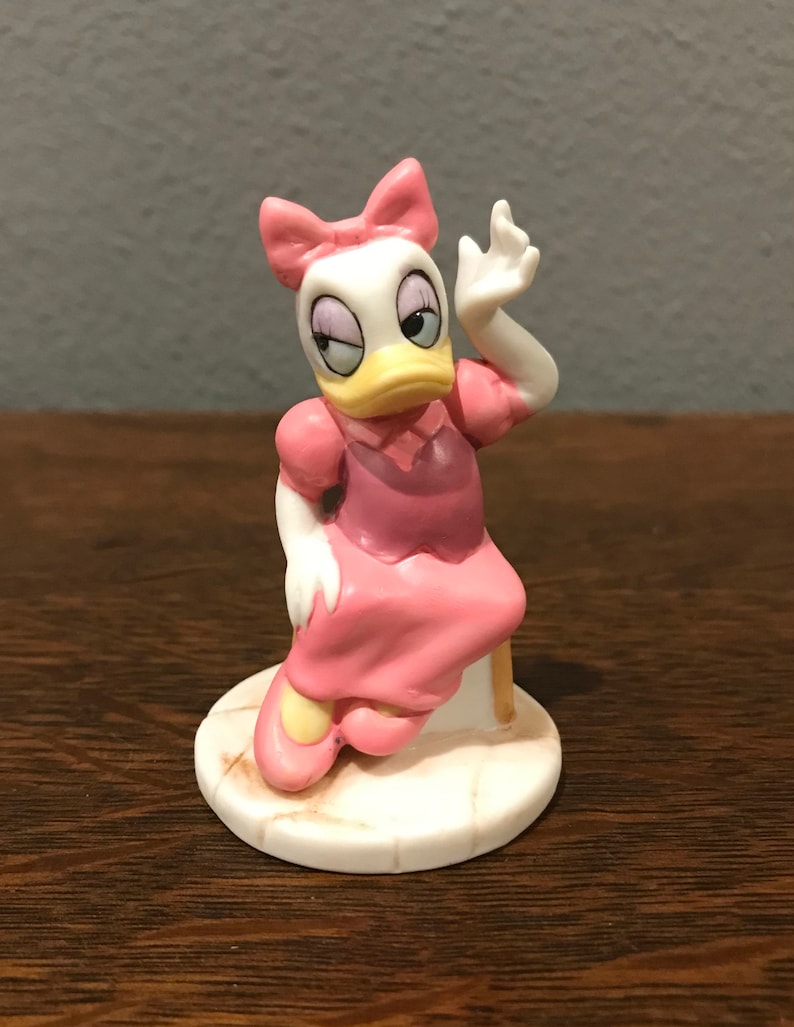 Vintage Daisy Duck Figurine 1988 The Disney Collection Daisy Duck Figurine