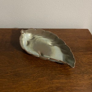 Frankoma Pottery Prairie Green Leaf Dish- Mid Century Pottery Bowl- 1950&#39;s Frankoma 225 Pattern