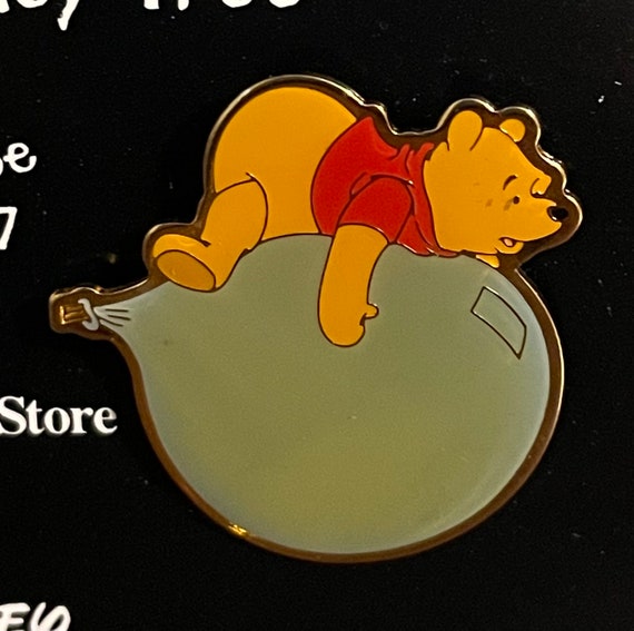 1997 “Up the Honey Tree” Winnie the Pooh Enamel P… - image 4