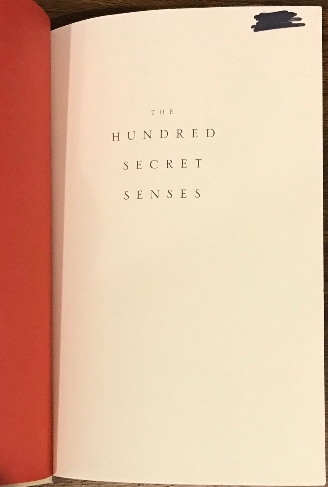 the hundred secret senses summary the hundred secret senses summary