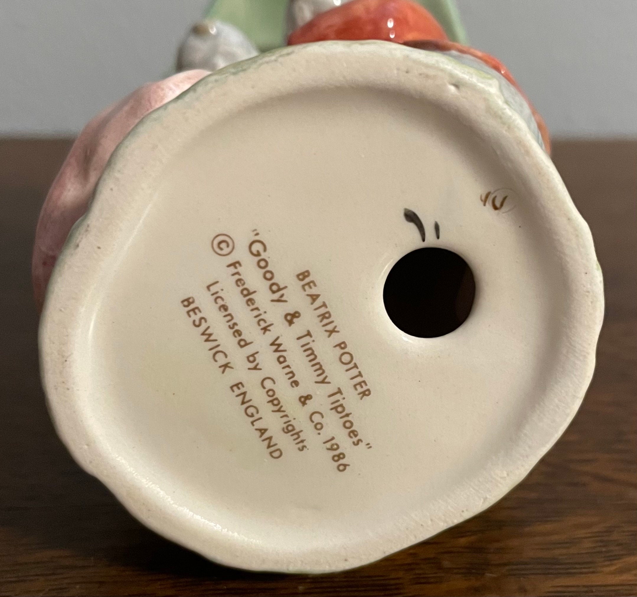 Goody e Timmy Tiptoes - Statuetta di Beatrix Potter