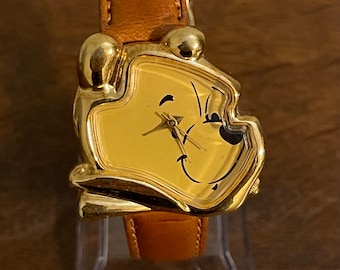 1990&#39;s Disney Time Works Winnie the Pooh Face Wristwatch- Vintage Disney Pooh Watch