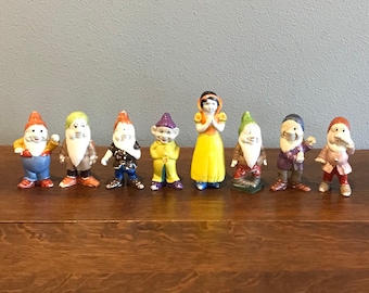 1960 年代のディズニー白雪姫と七人の小人のフィギュア - ディズニー
