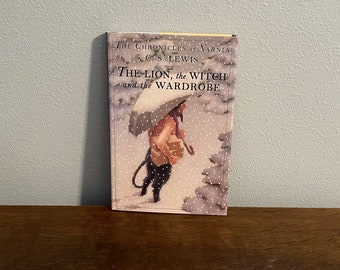 1994 Edition of The Lion, The Witch and the Wardrobe by C.S. Lewis- The Chronicles of Narnia, Book Two