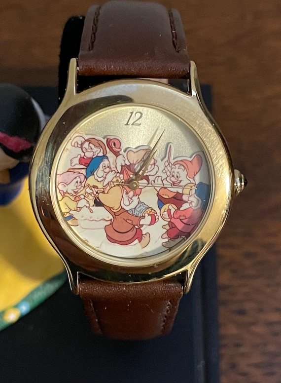 1998 Disney Everlasting Time Watch Collectors Club