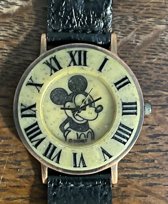 1990’s Disney Store Exclusive Mickey Mouse Watch-… - image 7