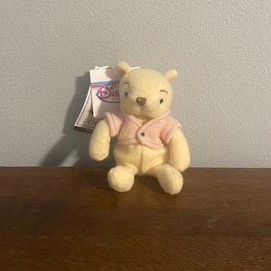1990’s The Disney Store Classic Winne-the-Pooh Beanie Doll- Vintage Disney Stuffed Classic Pooh Beanbag Doll