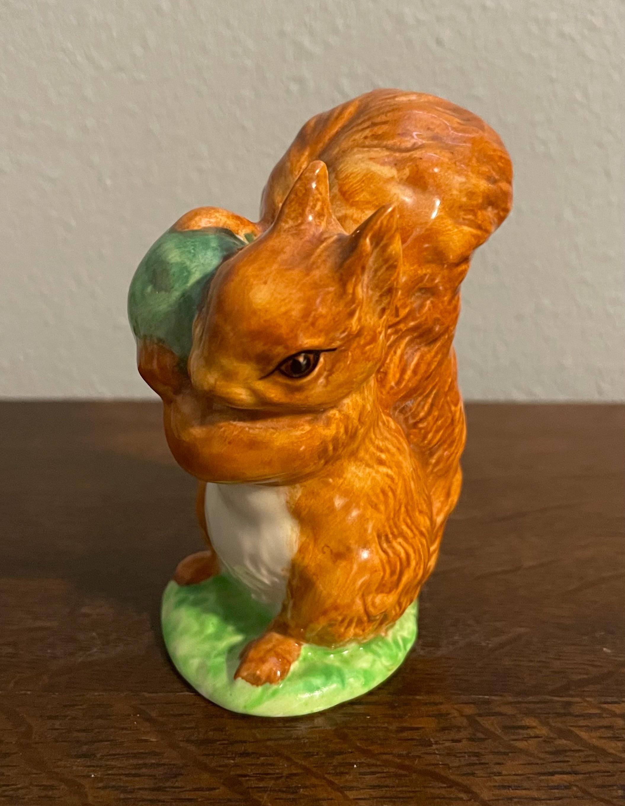 BESWICK製 陶器オブジェ ENGLAND　きたりすナトキン　 BESWICK コーイケルホンディエ 10cm 陶器フィギュリン 工芸品