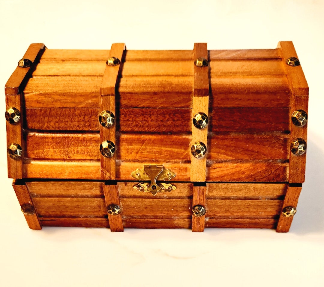 Vintage Wooden Treasure Chest Jewelry Keepsake Box - Etsy