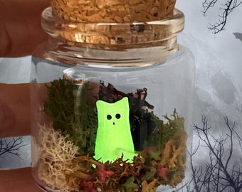 Pet Dog or Cat Ghost in a Bottle - Glows in the Dark | Personalized Halloween Party Favors