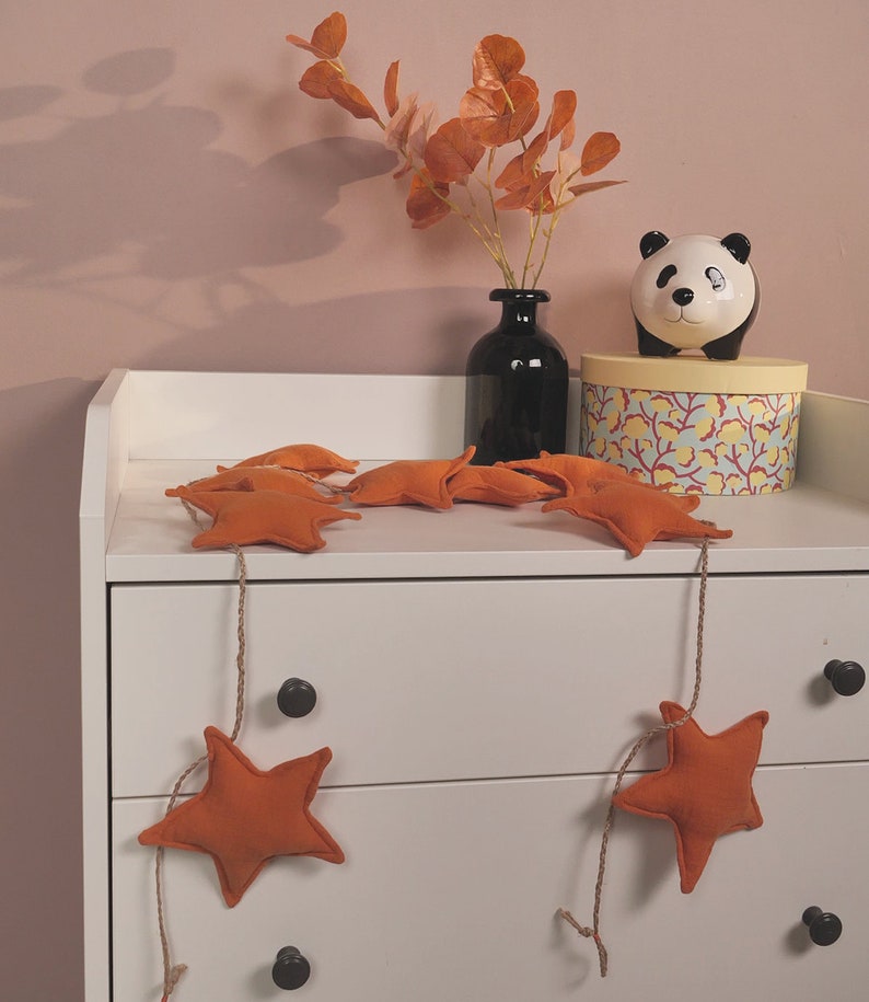 Herfst slinger, kinderkamer muur hangende decor, sterren slinger kinderkamer, kinderkamer decoratie kinderkamer, baby shower kamer decor, paarse sterren slinger afbeelding 2