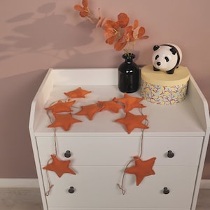 Herfst slinger, kinderkamer muur hangende decor, sterren slinger kinderkamer, kinderkamer decoratie kinderkamer, baby shower kamer decor, paarse sterren slinger afbeelding 1