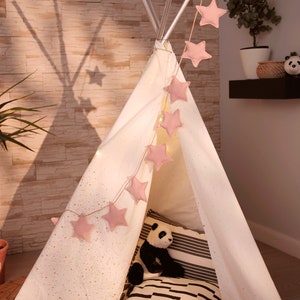 Pink Garland, Wall Hanging Decor, Star Garland Nursery, Nursery Decoration, Photoshoot Backdrop, Baby Shower, Sustainable Party decoration