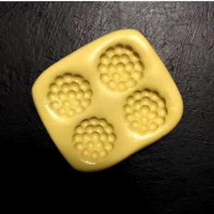 Flower Center Mold