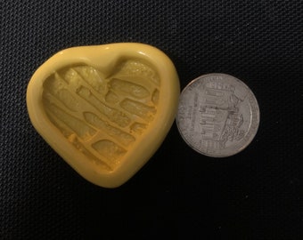 Concha Heart Mold