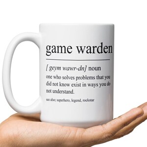 Regalo personalizzato del guardiacaccia, divertente tazza del guardiacaccia, laureato del guardiacaccia, regali di laurea del guardiacaccia, tazza di caffè del guardiacaccia