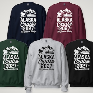 Alaska-Kreuzfahrt-Sweatshirt 2027, personalisiertes Alaska-Sweatshirt mit Familiennamen, individuell gestaltetes Familien-Kreuzfahrt-Sweatshirt mit Rundhalsausschnitt, Geschenk für eine Alaska-Reisegruppe