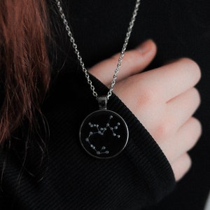 Astrologie Halskette / Sternzeichen Schmuck / Schütze Halskette / Sternzeichen Schmuck / Dezember Geburtstagsgeschenk
