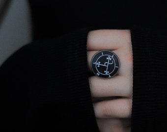 Sigil of Lilith ring / Wiccan jewelry / Lilith sigil / pagan jewelry / occult ring / mythology jewelry / wicca ring / satanic ring