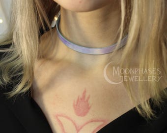Holographic choker / iridescent choker / holographic choker collar women / vegan pu leather / pastel goth / rave outfit / rainbow choker