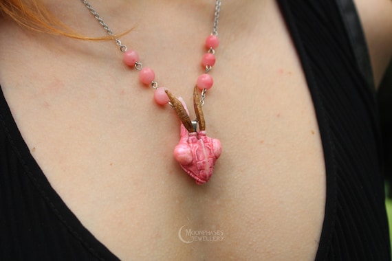 Empusa pennata necklace / pink praying mantis necklace / nature inspired witchy jewelry / enthomology gift / creepy realistic insect jewelry