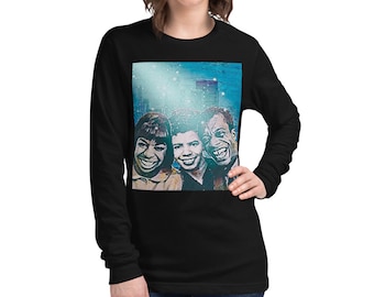Nina Lorraine James unter hellblauen Himmel Unisex Langarm-t-Shirt