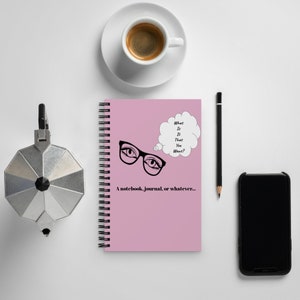 Un cuaderno Snarky Z, un diario o cualquier página punteada en blanco
