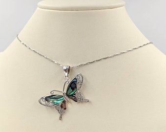 LONAGO Collana A Farfalla In Argento 925 - Ciondolo Farfalla Viola Con Conchiglia Abalone E Zirconi, Catena 45+5 Cm, Regalo In Scatola
