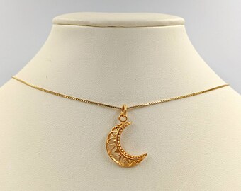 Gold Crescent Moon Necklace; Textured Gold Crescent Moon Necklace; 925 Moon Pendant; Gold Moon Pendant on Gold Chain, Easy On Infinity Close