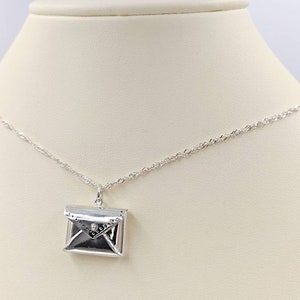 Personalized 925 Silver Love Letter Locket Necklace; Necklace w Hidden Message; Love Note Necklace; Envelope Locket Pendant, Infinity Close