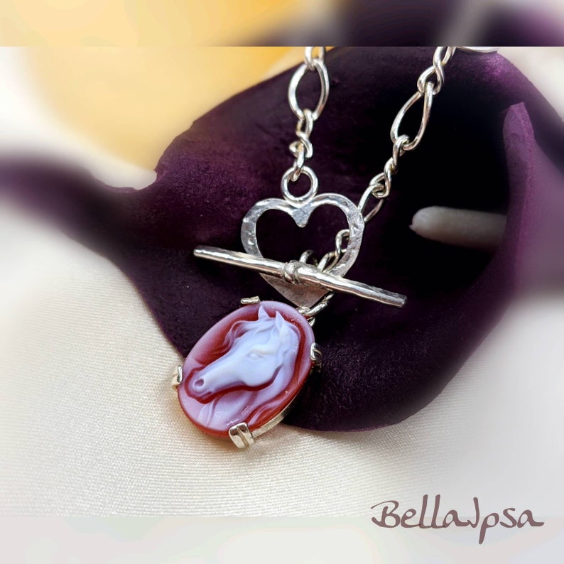 Hammered Heart Toggle Close Petite Genuine Agate Cameo Necklace; Toggle Necklace with Horse Cameo; Red Horse Cameo; Cameo Necklace w Horse