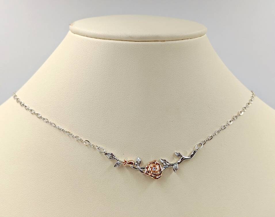 【TATIANA】TINY ROSE FLOWER HEART NECKLACE★2色 韓国発【TATIANA】(Silver925) Tiny Rose Flower Heart Necklace