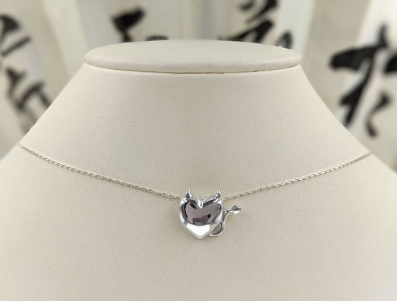 DEVIL HEART PENDANT NECKLACE