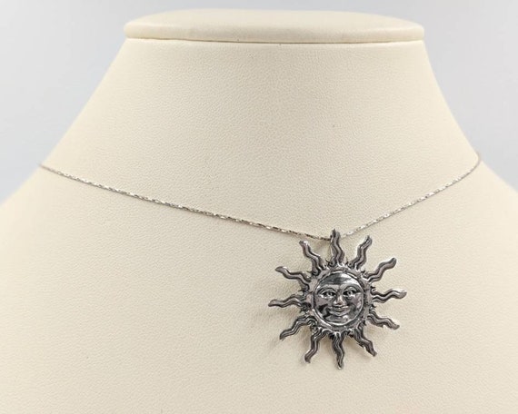 Buy LeCalla 925 Sterling Silver 14K Gold-Plated English Daisy Sun Flower Pendant  Necklace for Women | Truesilver