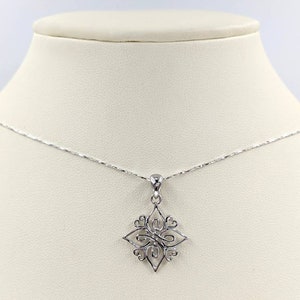 Small 925 Silver Celtic Knot Necklace; Sterling Silver Celtic Knot; 925 Silver Chain with Celtic Knot; Irish Necklace; Small Irish Knot