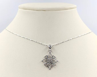 Small 925 Silver Celtic Knot Necklace; Sterling Silver Celtic Knot; 925 Silver Chain with Celtic Knot; Irish Necklace; Small Irish Knot