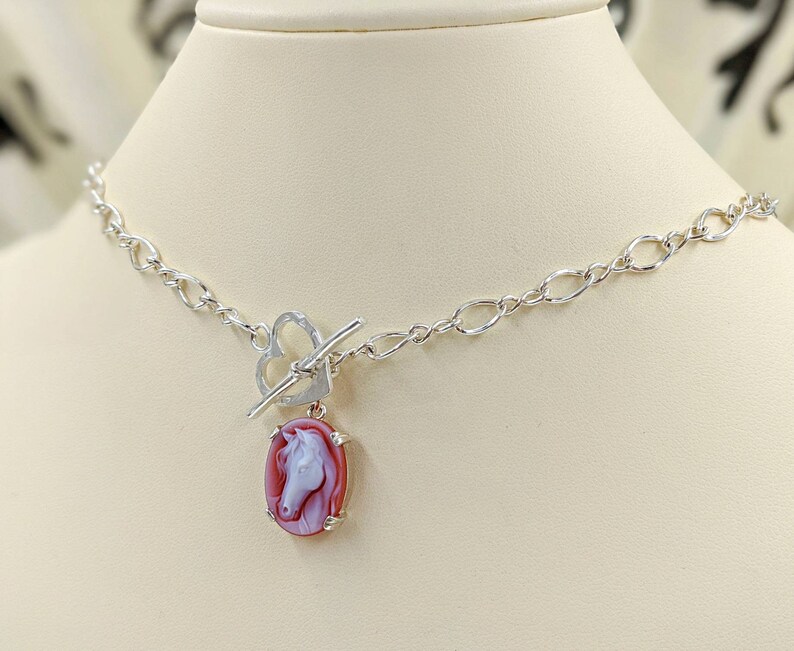 Hammered Heart Toggle Close Petite Genuine Agate Cameo Necklace; Toggle Necklace with Horse Cameo; Red Horse Cameo; Cameo Necklace w Horse