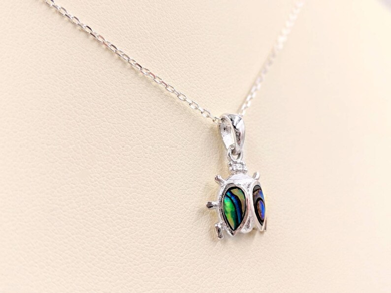 Ladybug Necklace-925 Sterling Silver and Abalone Shell Lady Bug w Sterling Silver Cable Chain /& Easy Grip Infinity Clasp and Link Close