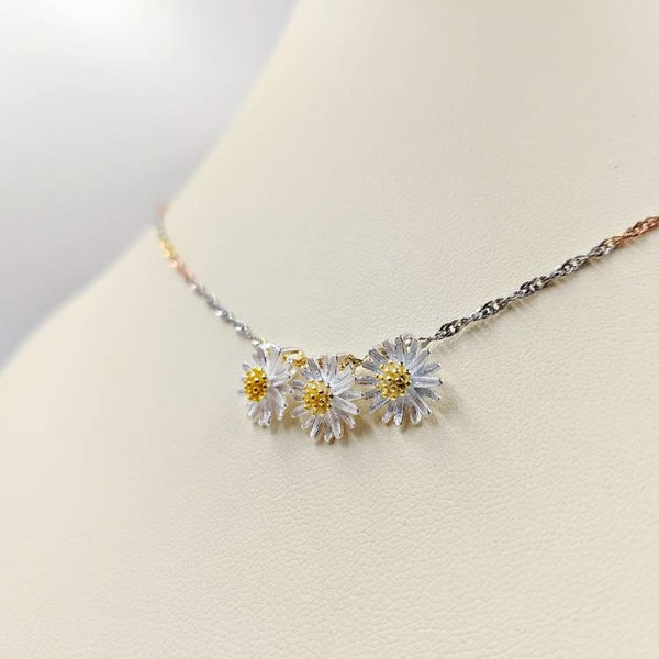Two Tone Daisy Necklace; 925 Three or Five Flower Necklace on Tri-Color Chain; Daisy Necklace w Rose, Gold, & Silver Chain, Infinity Close