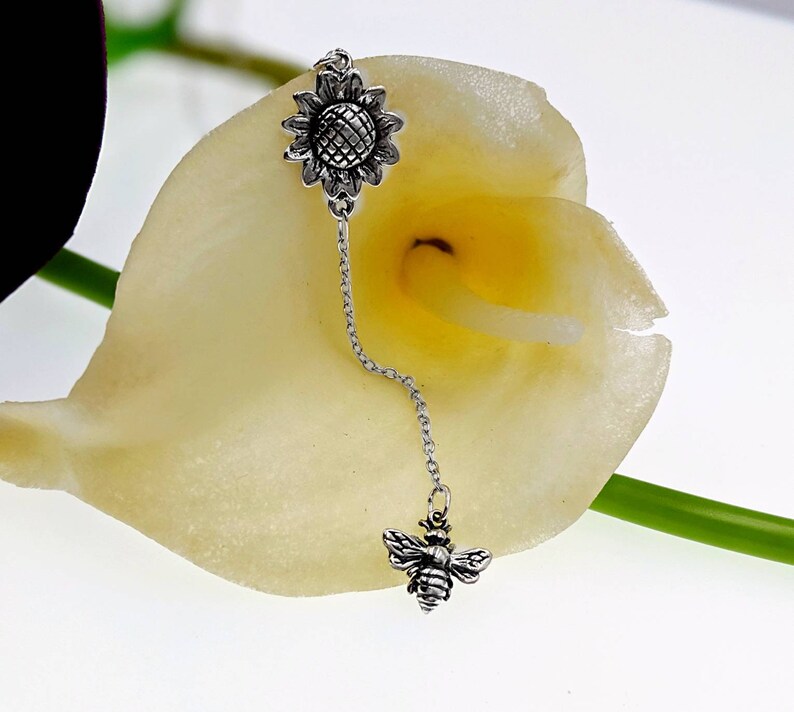 Sunflower & Bee Lariat 925 Sunflower and Bee Necklace Bumble Etsy